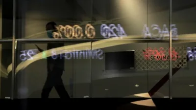 Amblesnya IHSG: Asing Geber Mesin Penjualan Saham