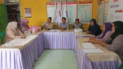 Penyaluran BLT DD di Desa Padang Betuah Berjalan Lancar