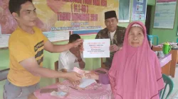 Pemdes Ulak Lebar Salurkan BLT Dana Desa Tahap Kedua kepada 25 KPM
