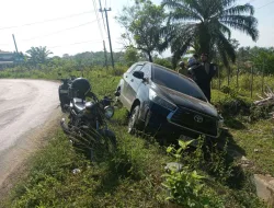 Kecelakaan Tunggal di Ujung Karang, Diduga Sopir Mengantuk
