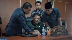 SAH! DPRD Setujui APBD-P Bengkulu Tengah 2025